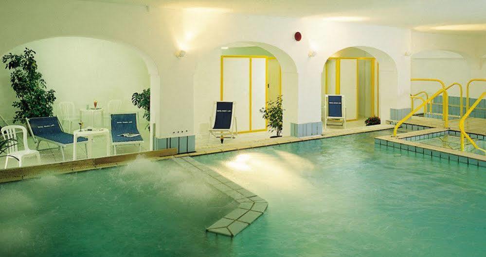 Grand Hotel Ischia Lido Екстериор снимка